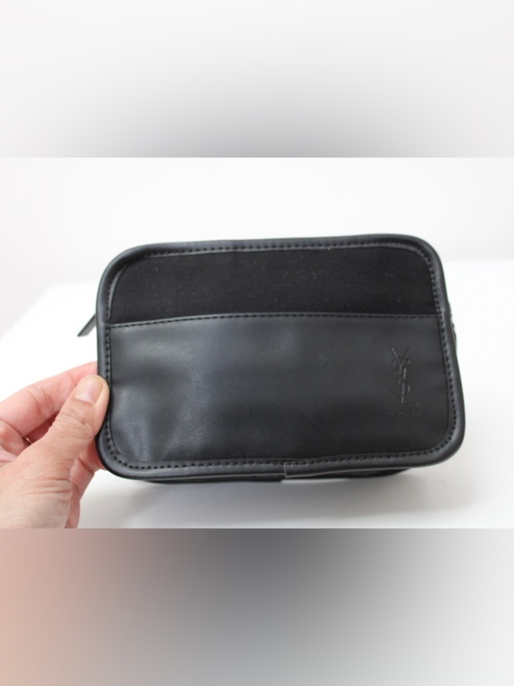 Yves Saint Laurent parfums Make Up Bag